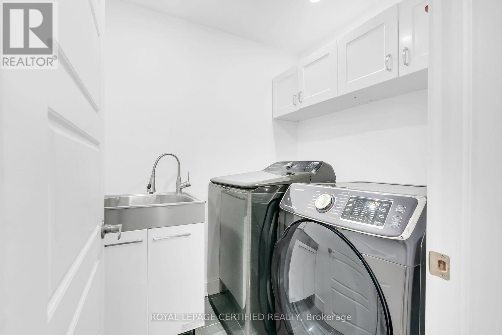 11 Ponymeadow Way, Brampton, Ontario  L6X 0M2 - Photo 34 - W12806638