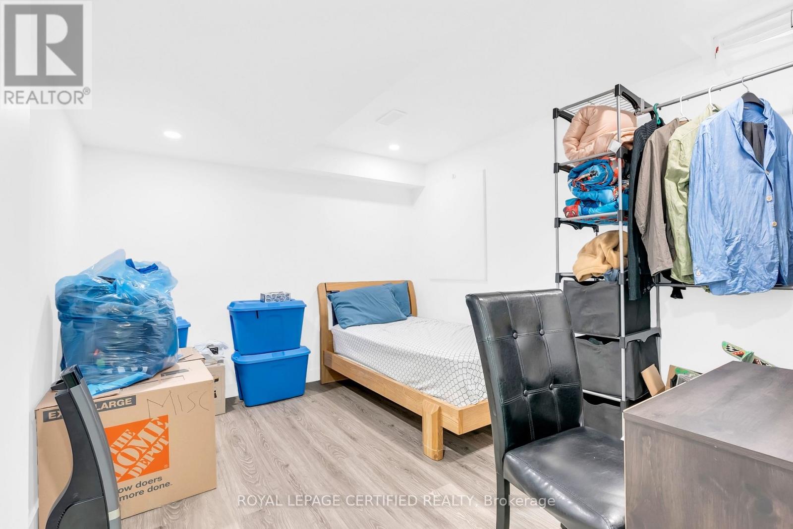 11 Ponymeadow Way, Brampton, Ontario  L6X 0M2 - Photo 33 - W12806638