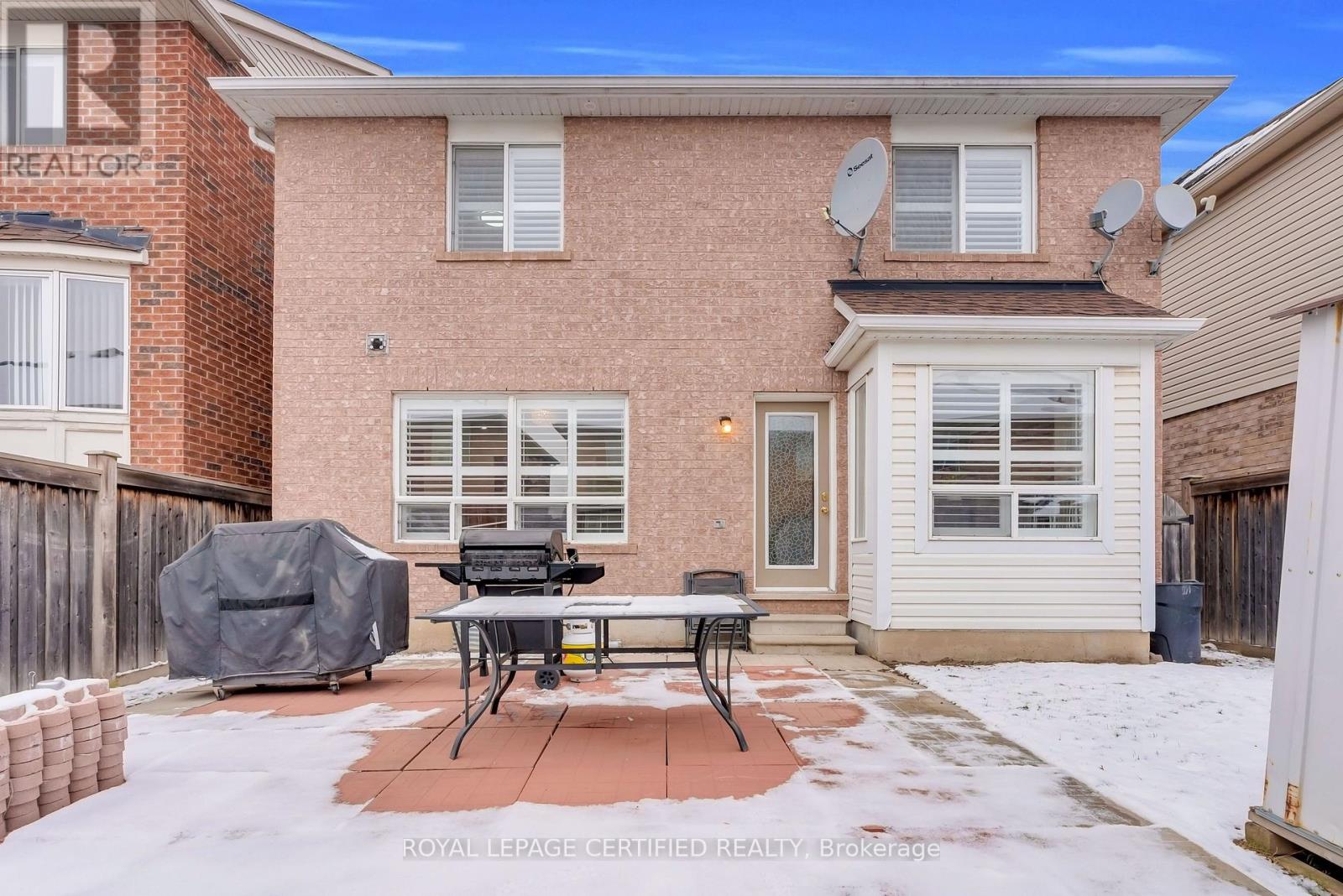 11 Ponymeadow Way, Brampton, Ontario  L6X 0M2 - Photo 36 - W12806638