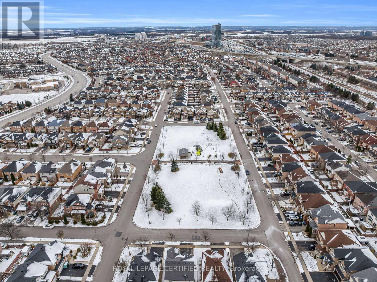 11 Ponymeadow Way, Brampton, Ontario  L6X 0M2 - Photo 39 - W12806638