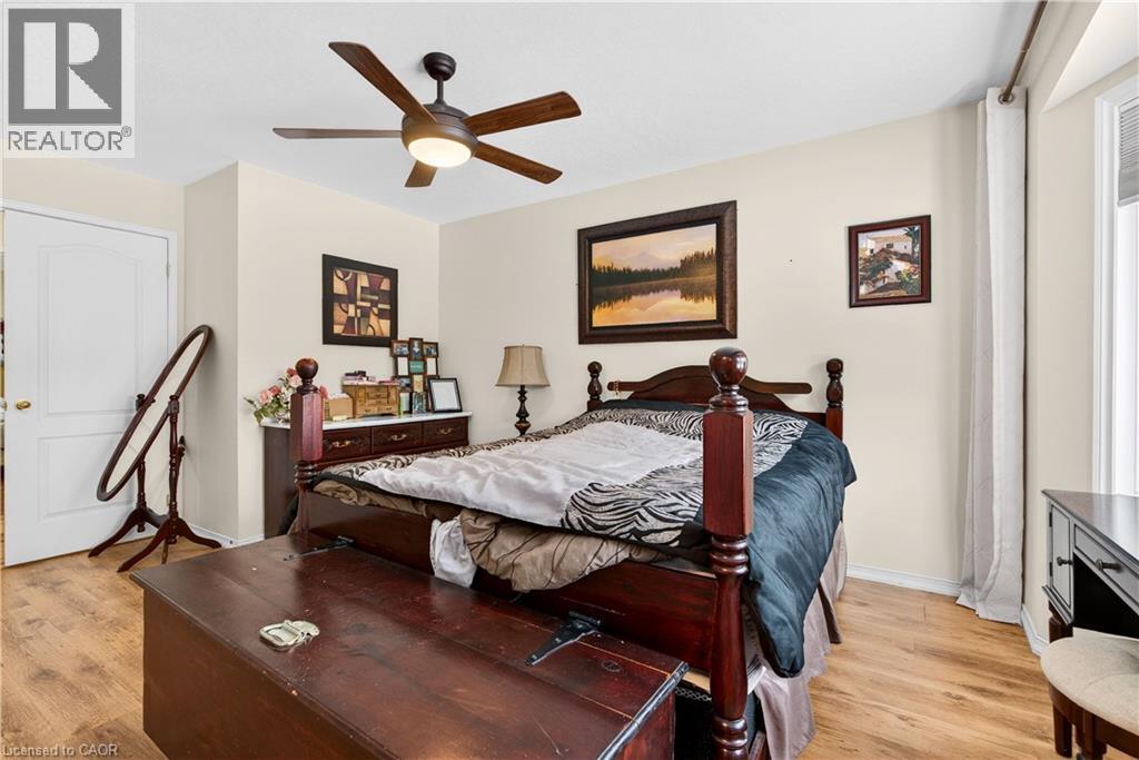 2 Evergreen Court, Brantford, Ontario  N3T 6J5 - Photo 19 - 40807107