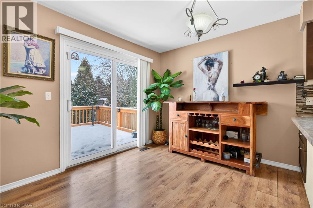 2 Evergreen Court, Brantford, Ontario  N3T 6J5 - Photo 13 - 40807107