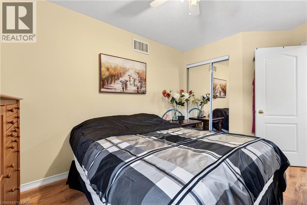 2 Evergreen Court, Brantford, Ontario  N3T 6J5 - Photo 26 - 40807107