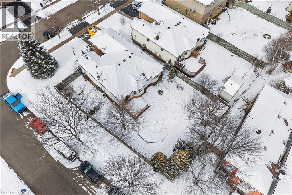2 Evergreen Court, Brantford, Ontario  N3T 6J5 - Photo 40 - 40807107