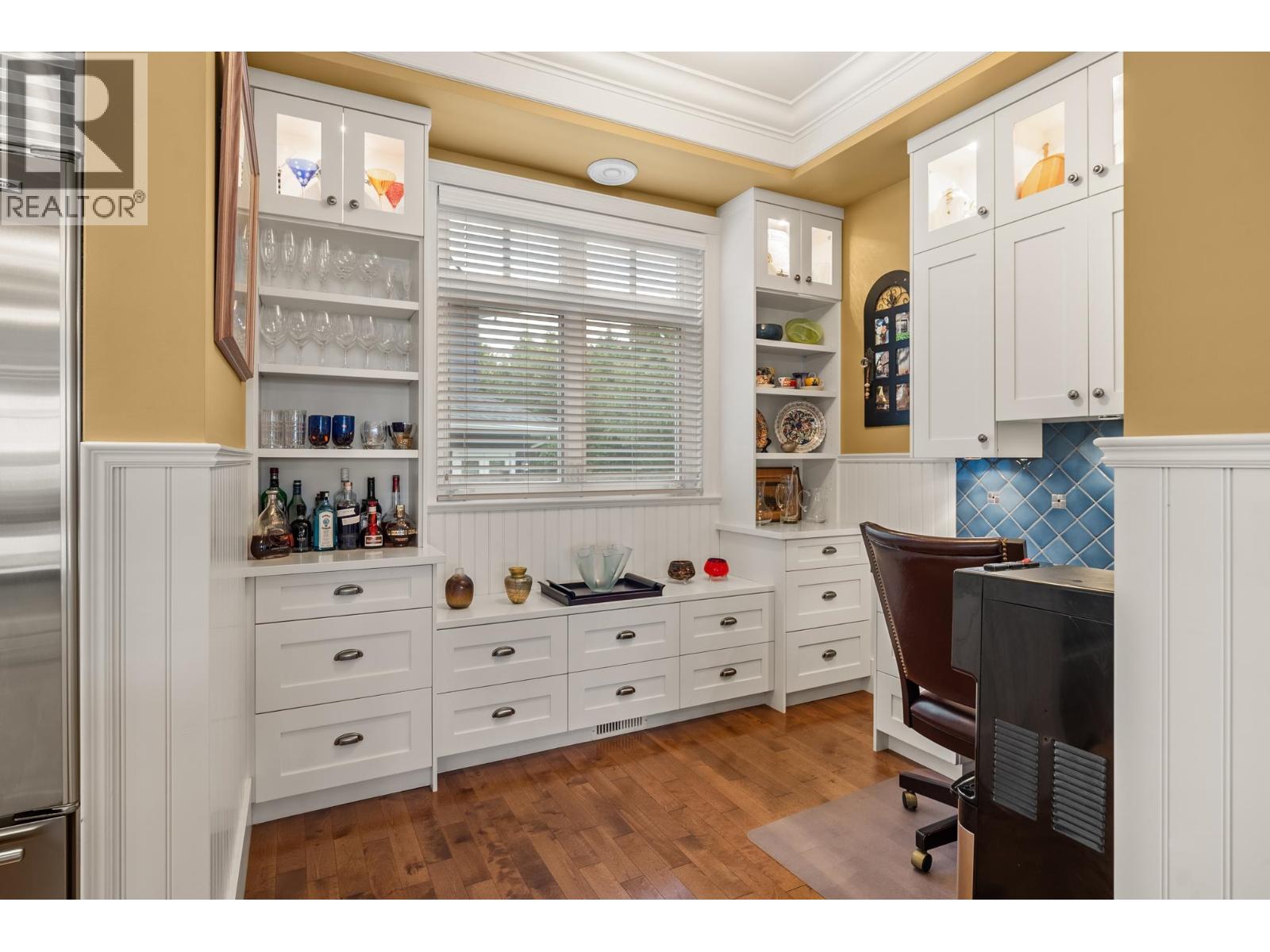 Listing Picture 13 of 38 : 6461 DYKE ROAD, Richmond / 烈治文 - 魯藝地產 Yvonne Lu Group - MLS Medallion Club Member