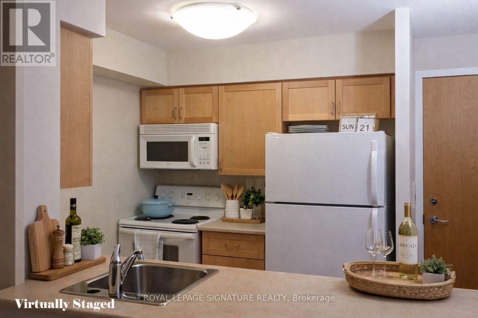 1702 - 4968 Yonge Street, Toronto, Ontario  M2N 7G9 - Photo 4 - C12824804