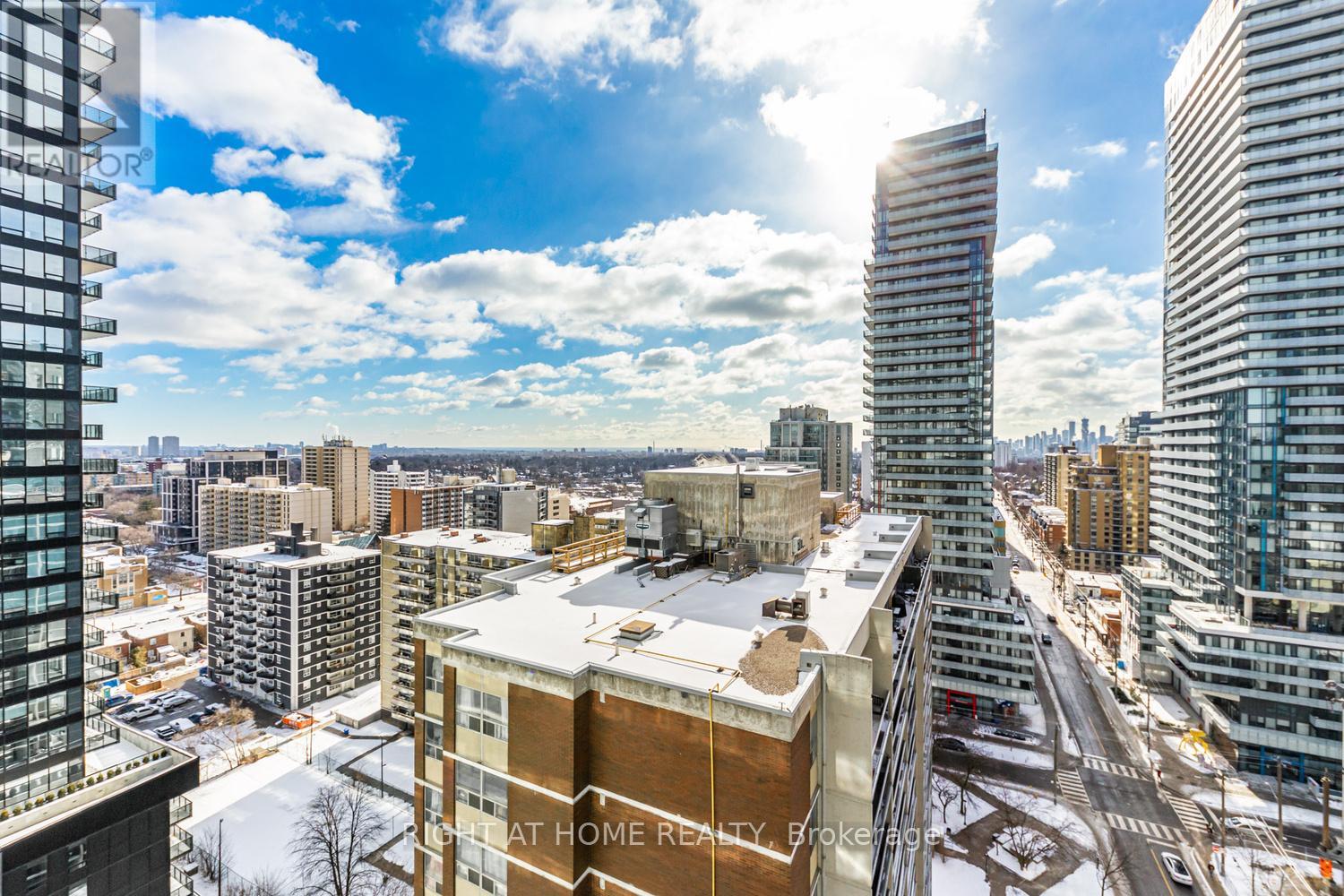 1910 - 195 Redpath Avenue, Toronto, Ontario  M4P 2K6 - Photo 27 - C12824826