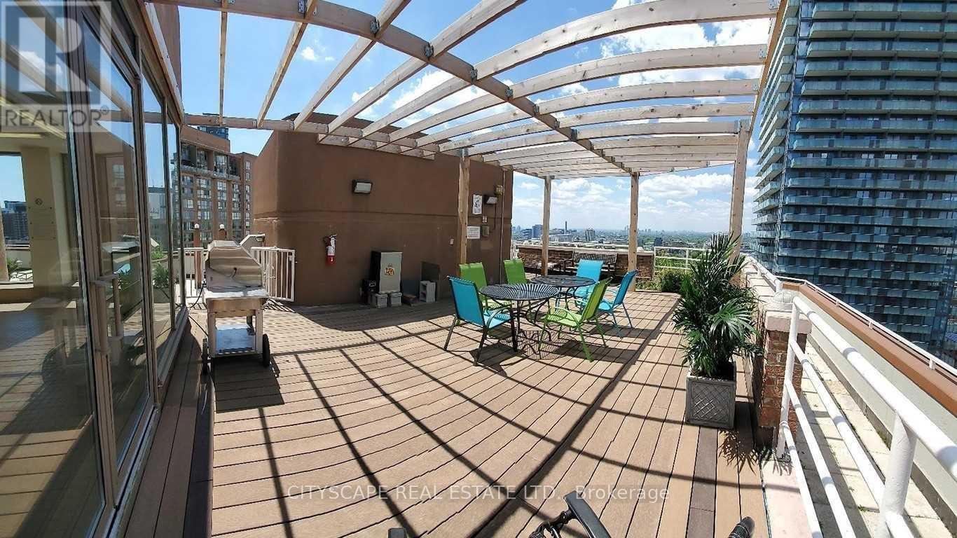 1101 - 1055 Bay Street, Toronto, Ontario  M5S 3A3 - Photo 15 - C12824828