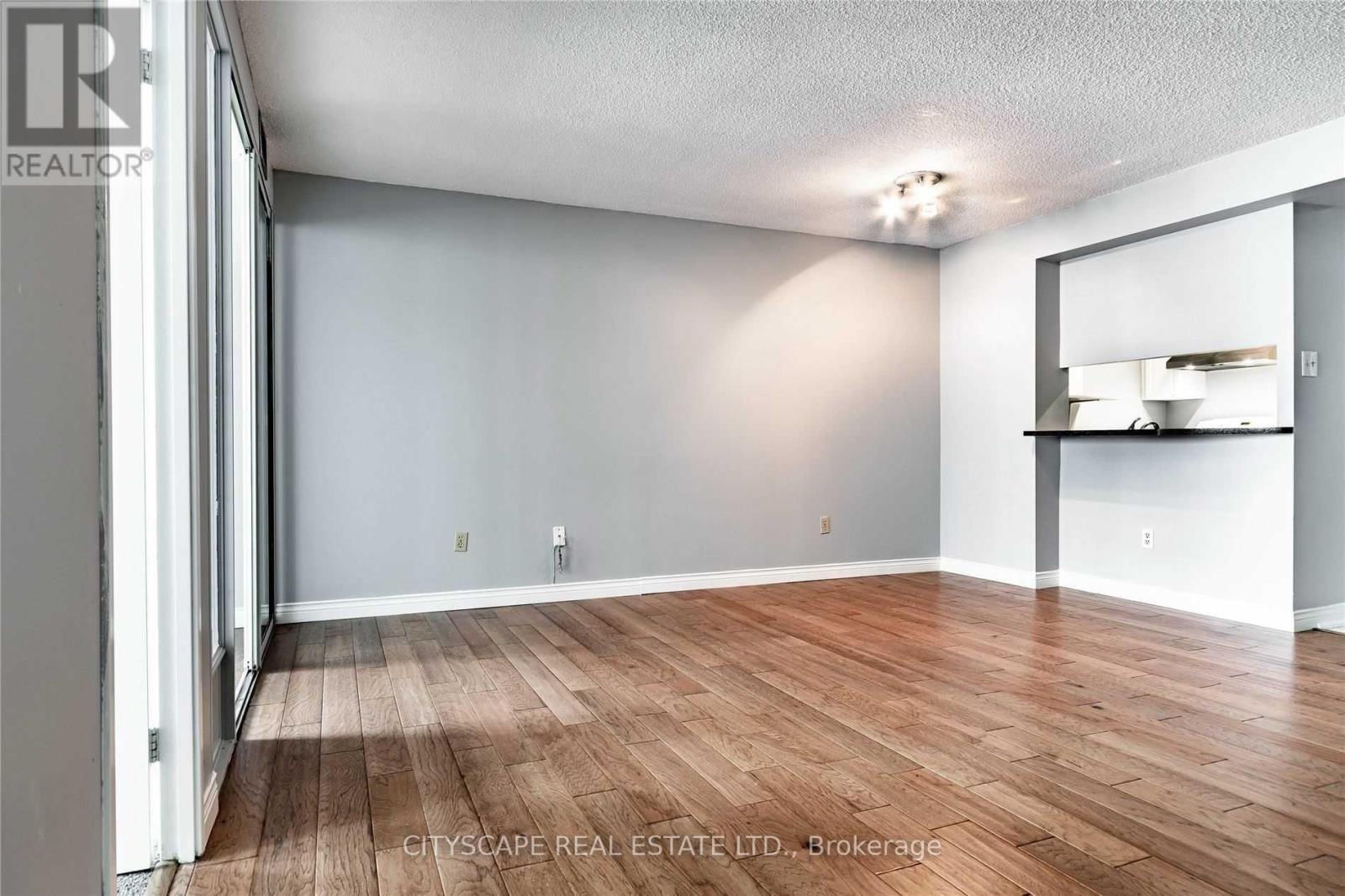 1101 - 1055 Bay Street, Toronto, Ontario  M5S 3A3 - Photo 3 - C12824828