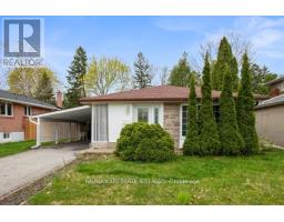 16 CRESTHAVEN DRIVE, Toronto, Ontario