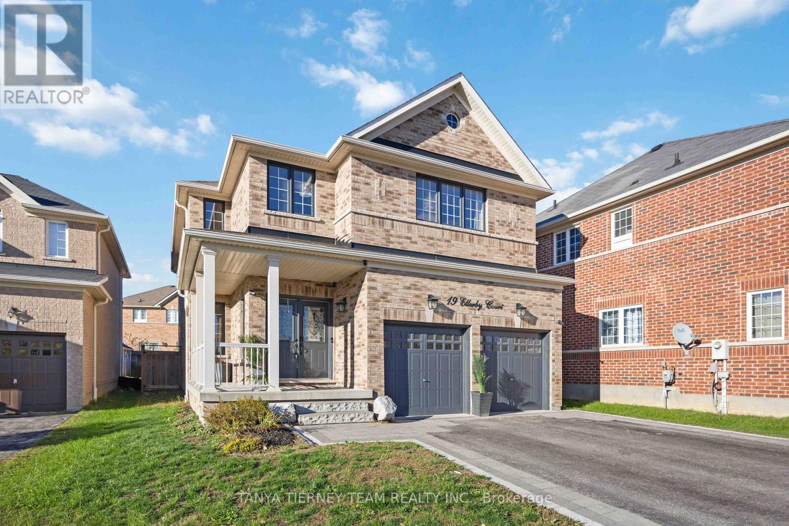 19 Ellerby Court, Whitby, Ontario  L1R 0K5 - Photo 3 - E12824758