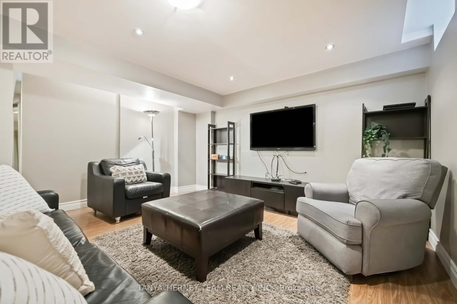 19 Ellerby Court, Whitby, Ontario  L1R 0K5 - Photo 40 - E12824758