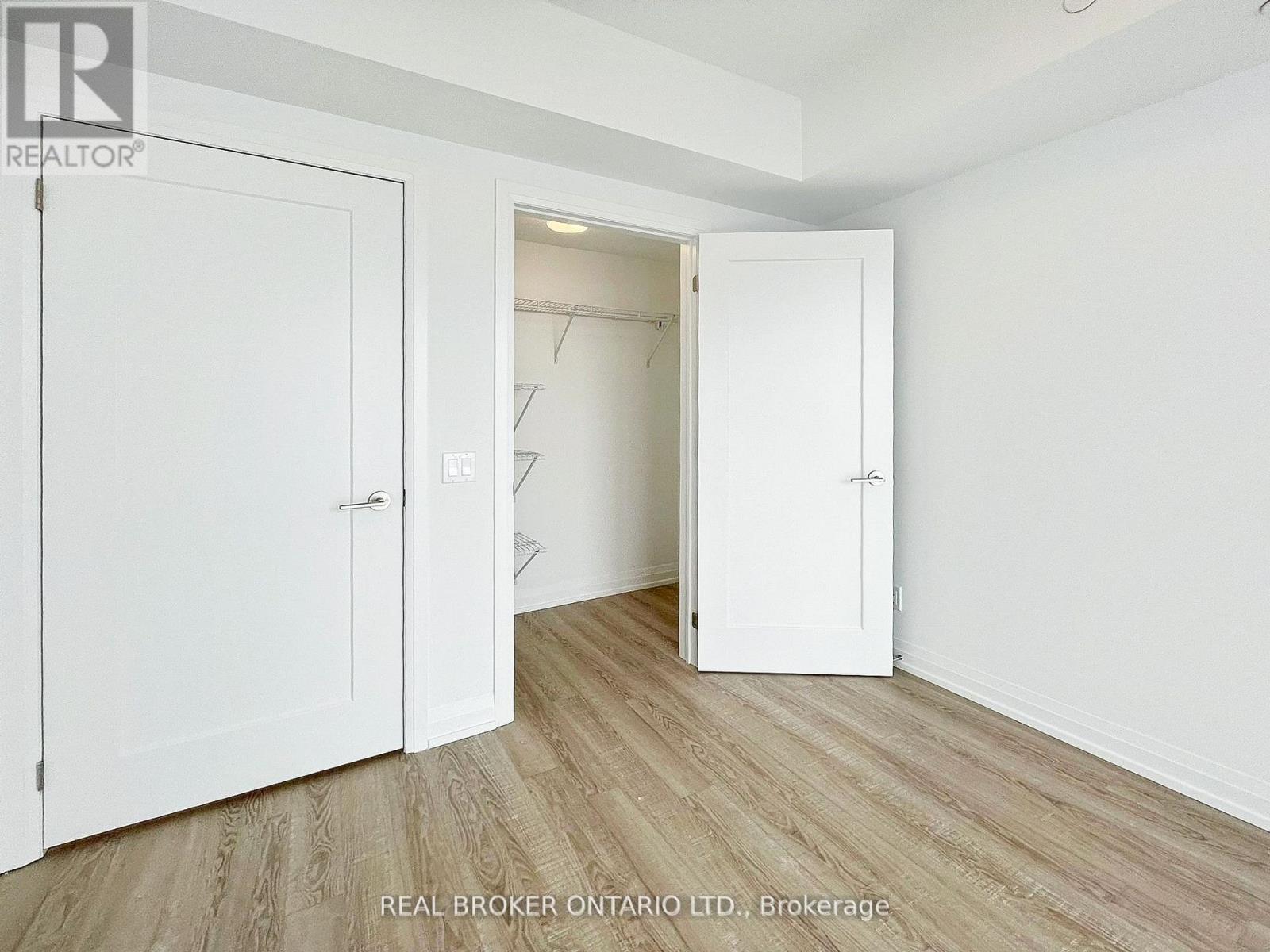 2705 - 286 Main Street, Toronto, Ontario  M4C 0B3 - Photo 15 - E12824786