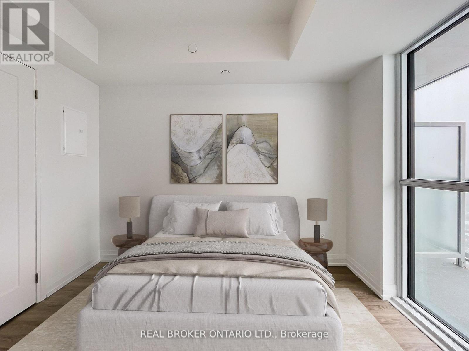 2705 - 286 Main Street, Toronto, Ontario  M4C 0B3 - Photo 4 - E12824786