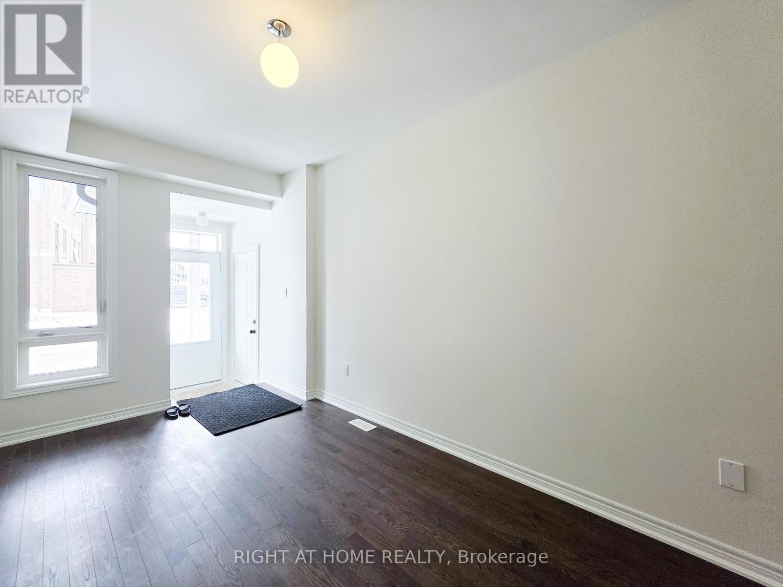 1256 Elizabeth Mackenzie Drive, Pickering, Ontario  L1V 2P8 - Photo 10 - E12824818