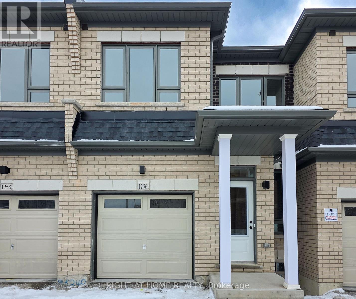 1256 Elizabeth Mackenzie Drive, Pickering, Ontario  L1V 2P8 - Photo 2 - E12824818