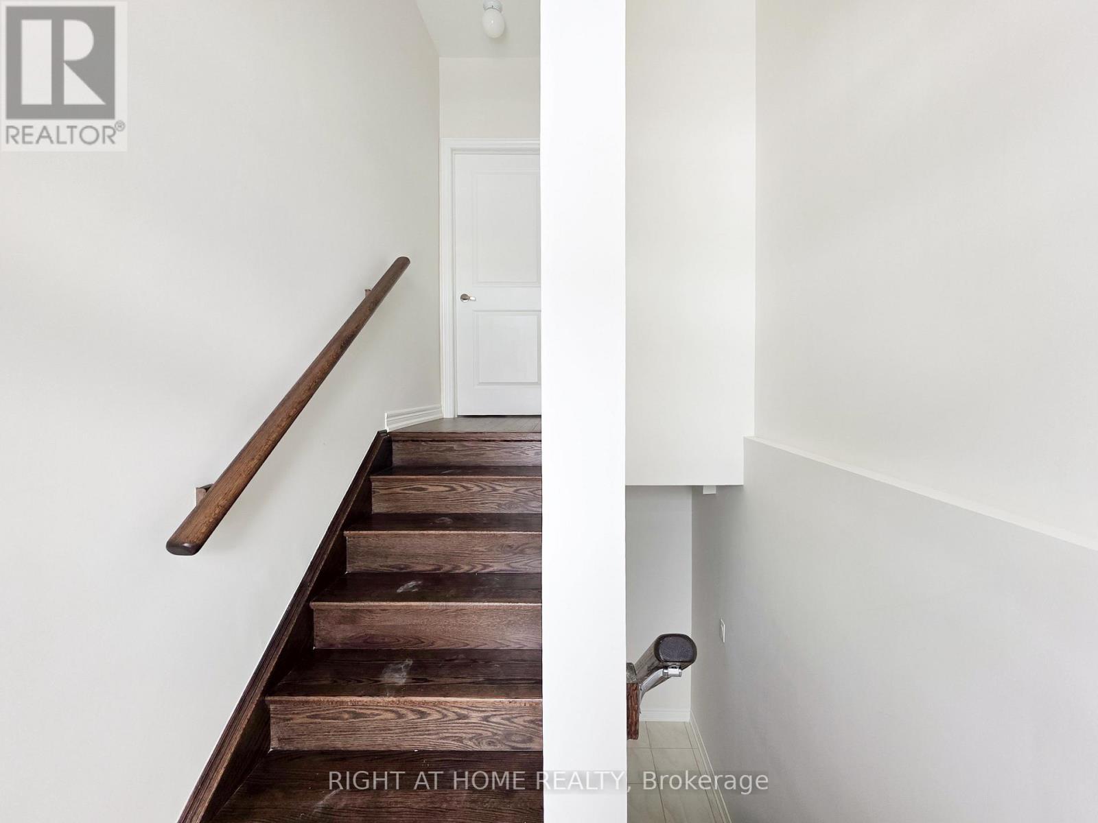 1256 Elizabeth Mackenzie Drive, Pickering, Ontario  L1V 2P8 - Photo 6 - E12824818