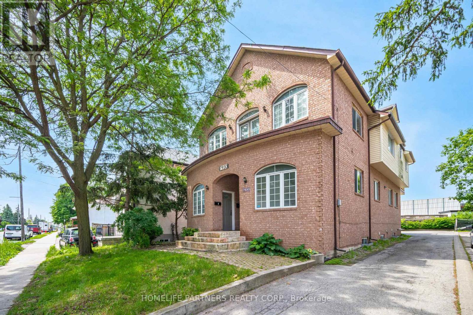 7930 Kipling Avenue, Vaughan, Ontario  L4L 1Z5 - Photo 35 - N12824764