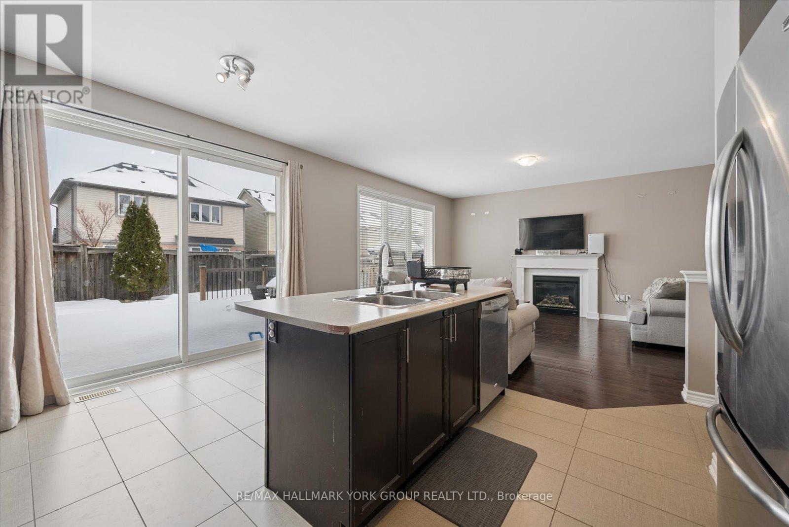 11 Gordon Drive, New Tecumseth (Alliston), Ontario  L9R 0J1 - Photo 21 - N12824796