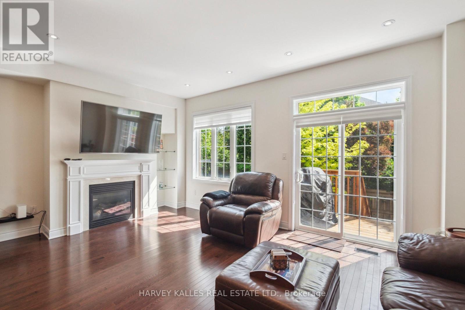 45 - 8777 Dufferin Street, Vaughan, Ontario  L4J 8W3 - Photo 24 - N12824868