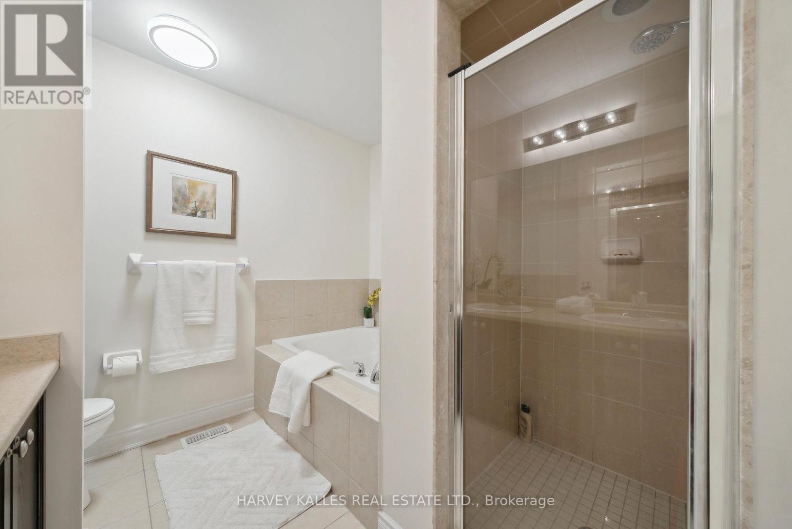 45 - 8777 Dufferin Street, Vaughan, Ontario  L4J 8W3 - Photo 35 - N12824868