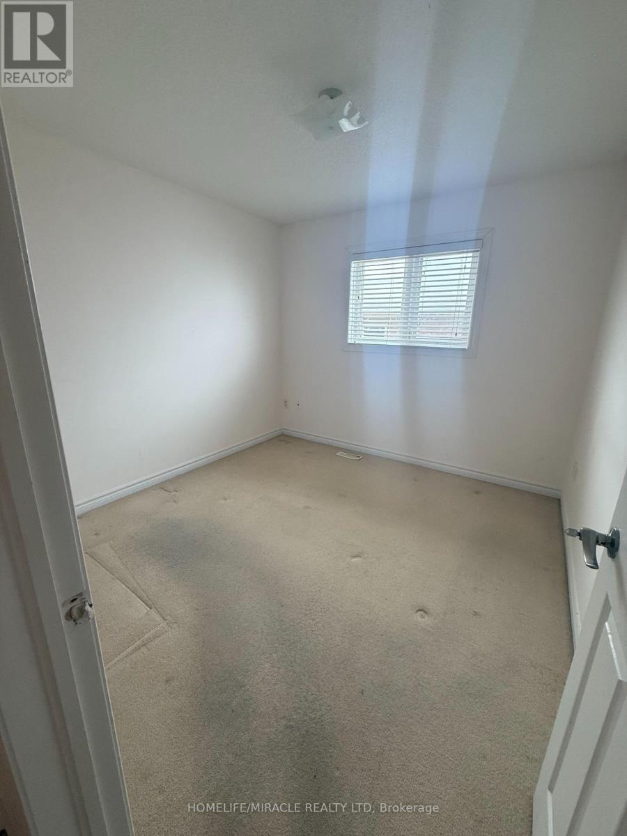 7 Black Ash Trail, Barrie, Ontario  L4N 3K2 - Photo 13 - S12824832