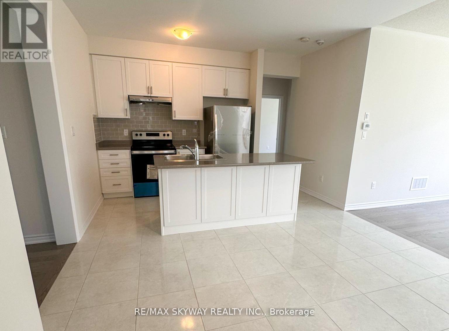 A - 5 Bannister Road, Barrie, Ontario  L9S 2Z8 - Photo 7 - S12824838