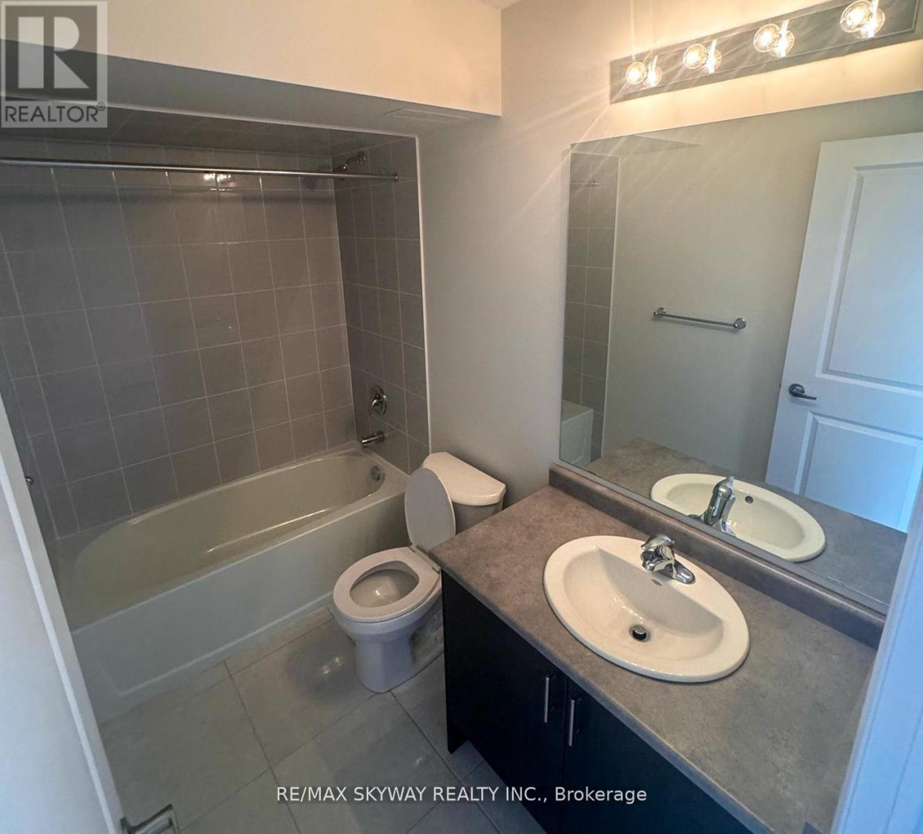 A - 5 Bannister Road, Barrie, Ontario  L9S 2Z8 - Photo 9 - S12824838