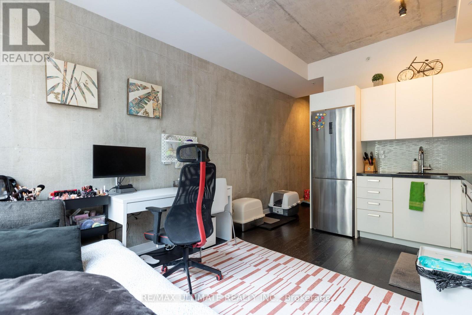 206 - 39 Brant Street, Toronto, Ontario  M5V 0M8 - Photo 4 - C12824180