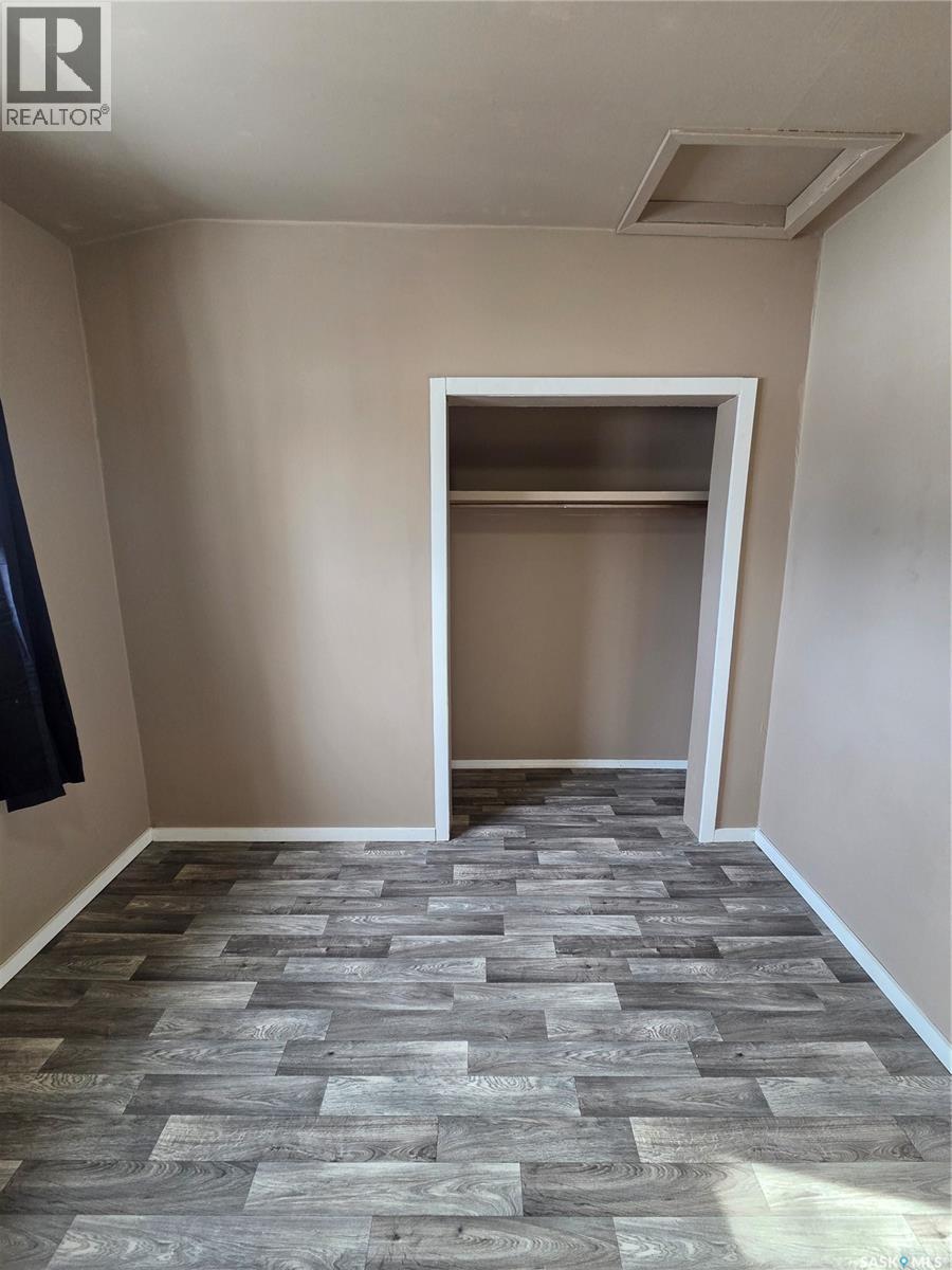 26 Fraser Street, Manor, Saskatchewan  S0C 1R0 - Photo 23 - SK029272