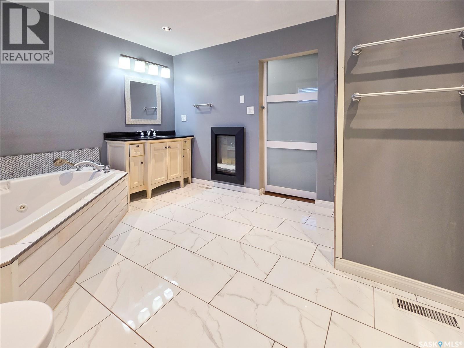 427 Main Street, Melville, Saskatchewan  S0A 2P0 - Photo 23 - SK029204