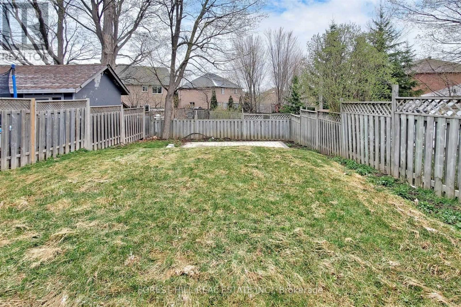 213 Hickling Trail, Barrie, Ontario  L4M 5W6 - Photo 33 - S12824508