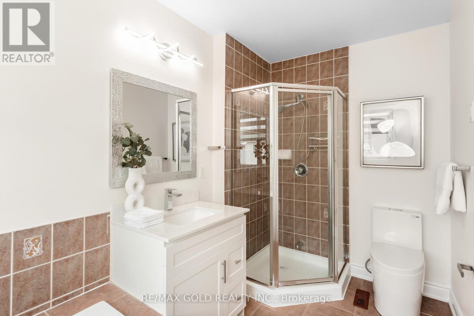 70 Livingston Road, Milton, Ontario  L9T 6B6 - Photo 31 - W12808800