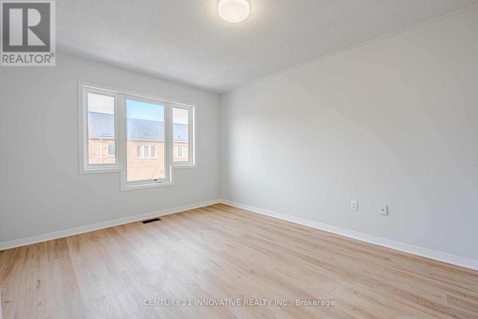 111 - 7035 Rexwood Road, Mississauga, Ontario  L4T 4M7 - Photo 6 - W12824740