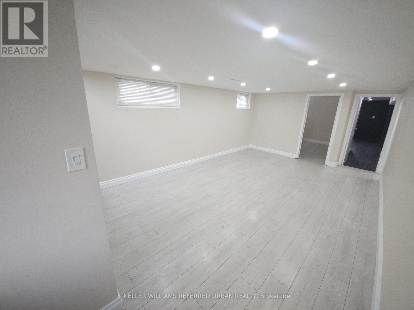 30 Picaro Drive, Toronto, Ontario  M3N 2B5 - Photo 16 - W12824798