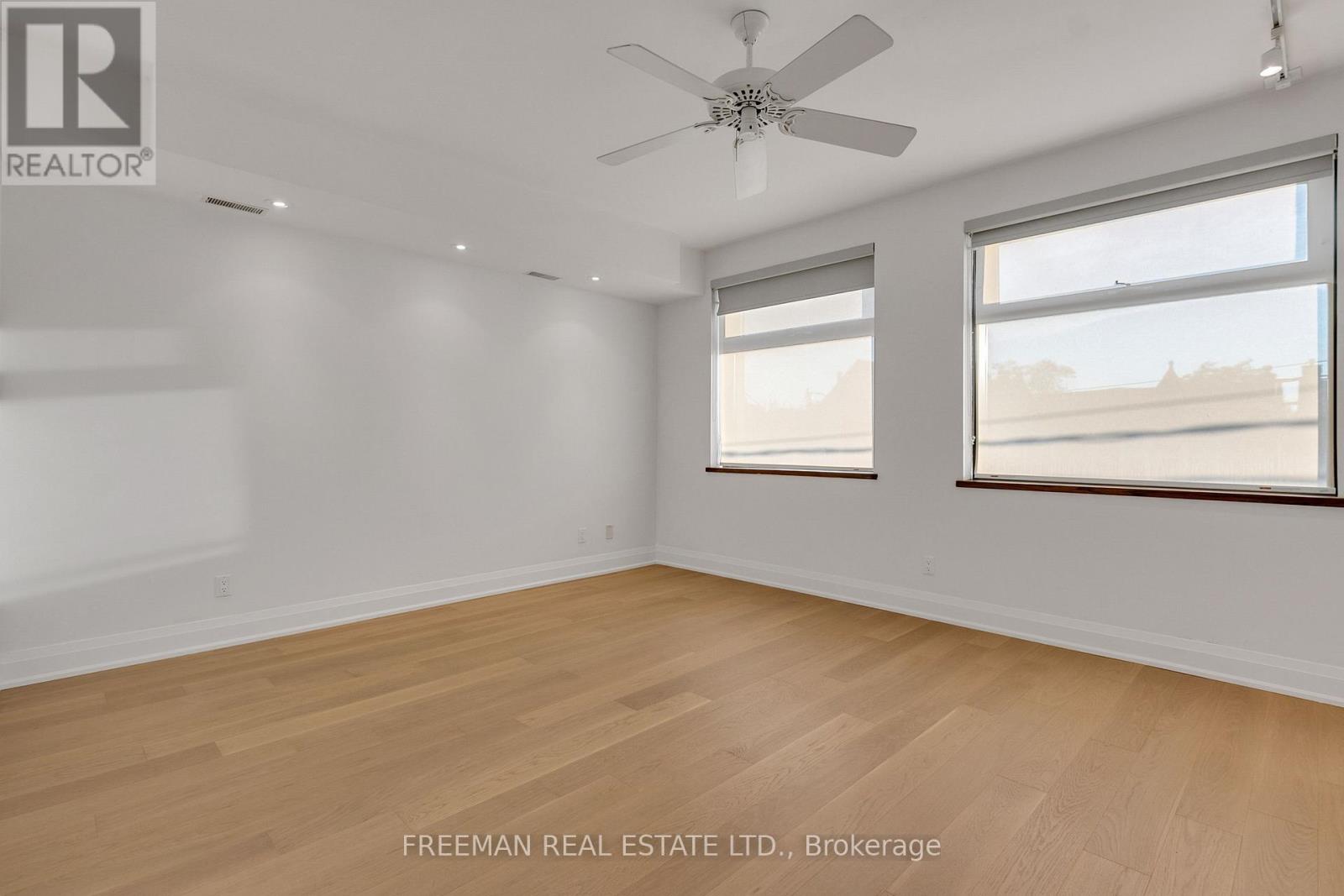 Upper - 967 Ossington Avenue, Toronto, Ontario  M6G 3V5 - Photo 16 - W12824816