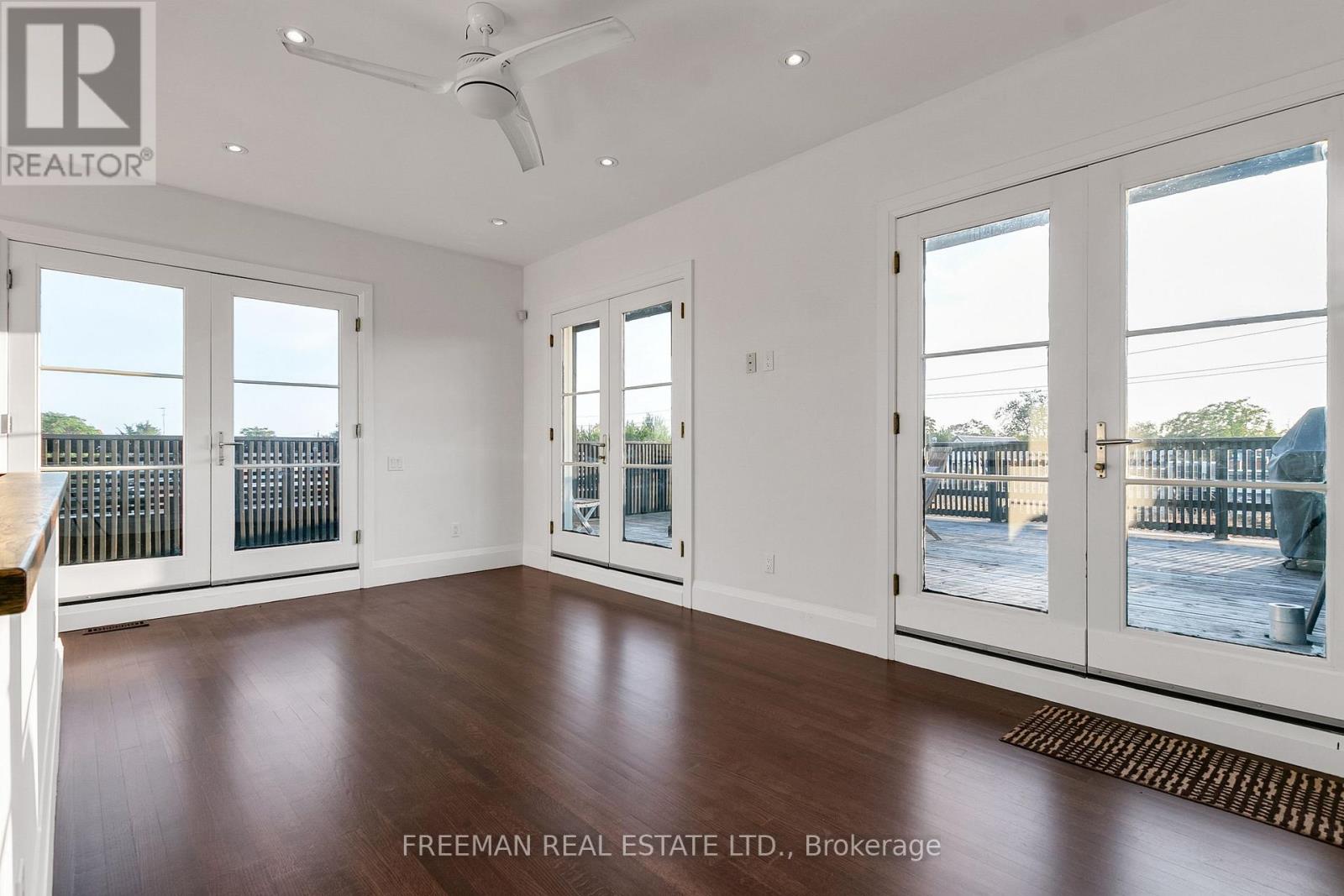 Upper - 967 Ossington Avenue, Toronto, Ontario  M6G 3V5 - Photo 27 - W12824816