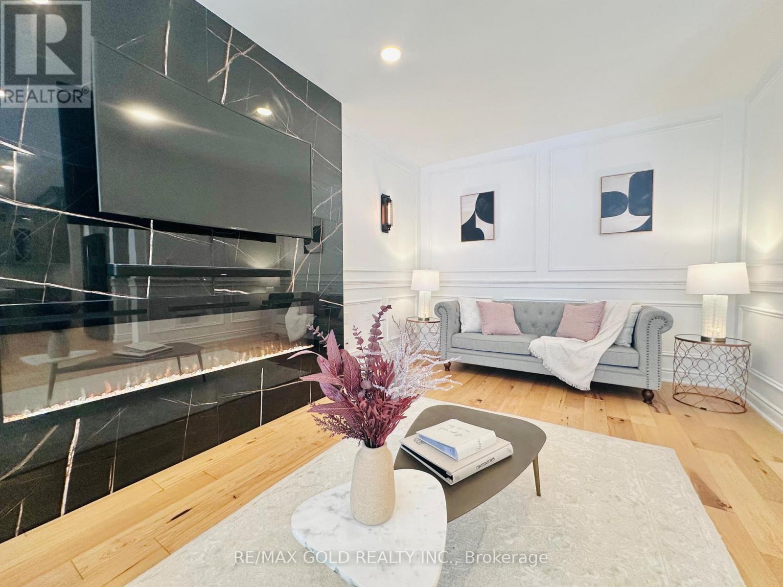 2293 Woodcrest Drive, Oakville, Ontario  L6M 4C5 - Photo 14 - W12824822