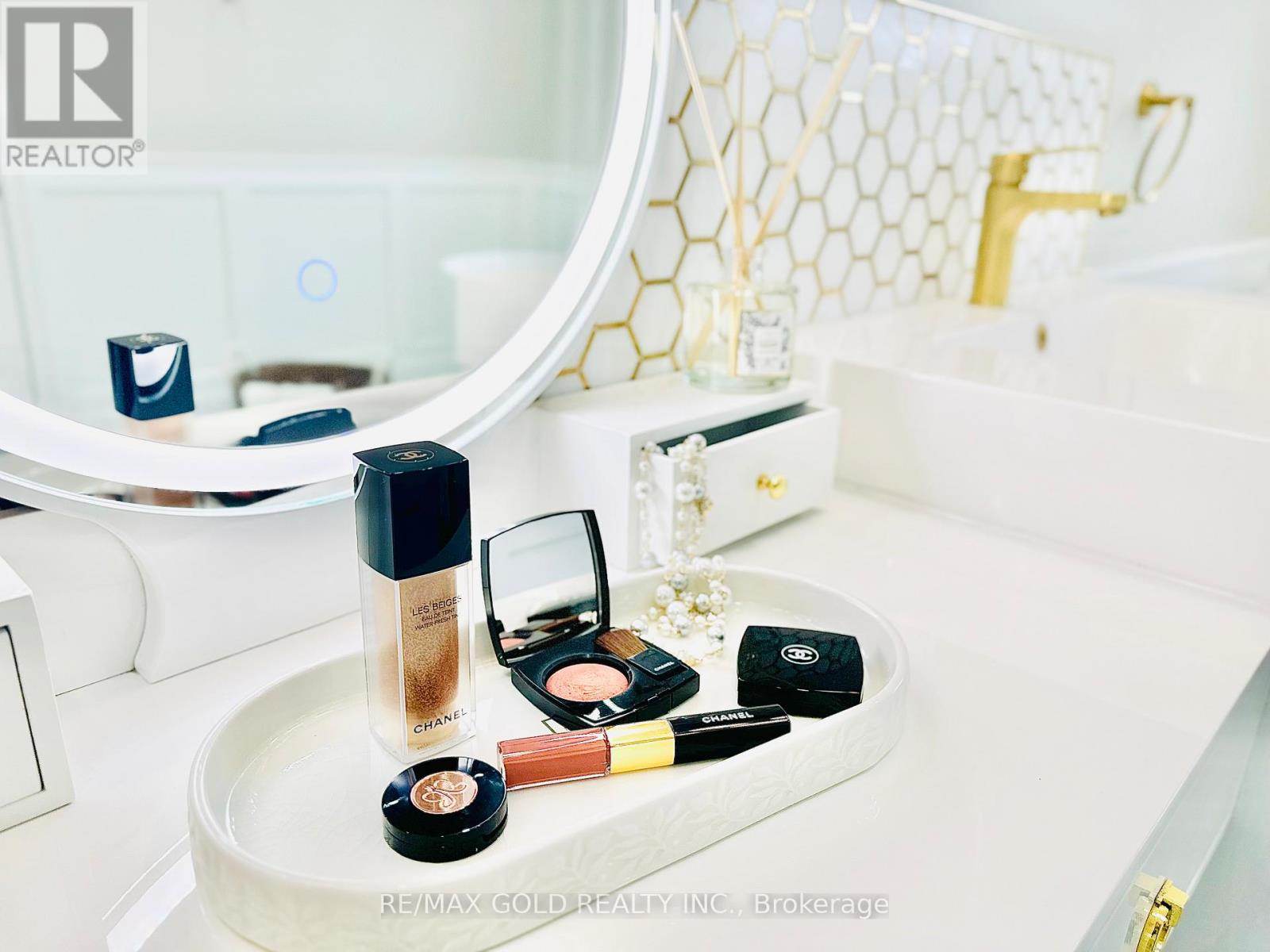 2293 Woodcrest Drive, Oakville, Ontario  L6M 4C5 - Photo 33 - W12824822