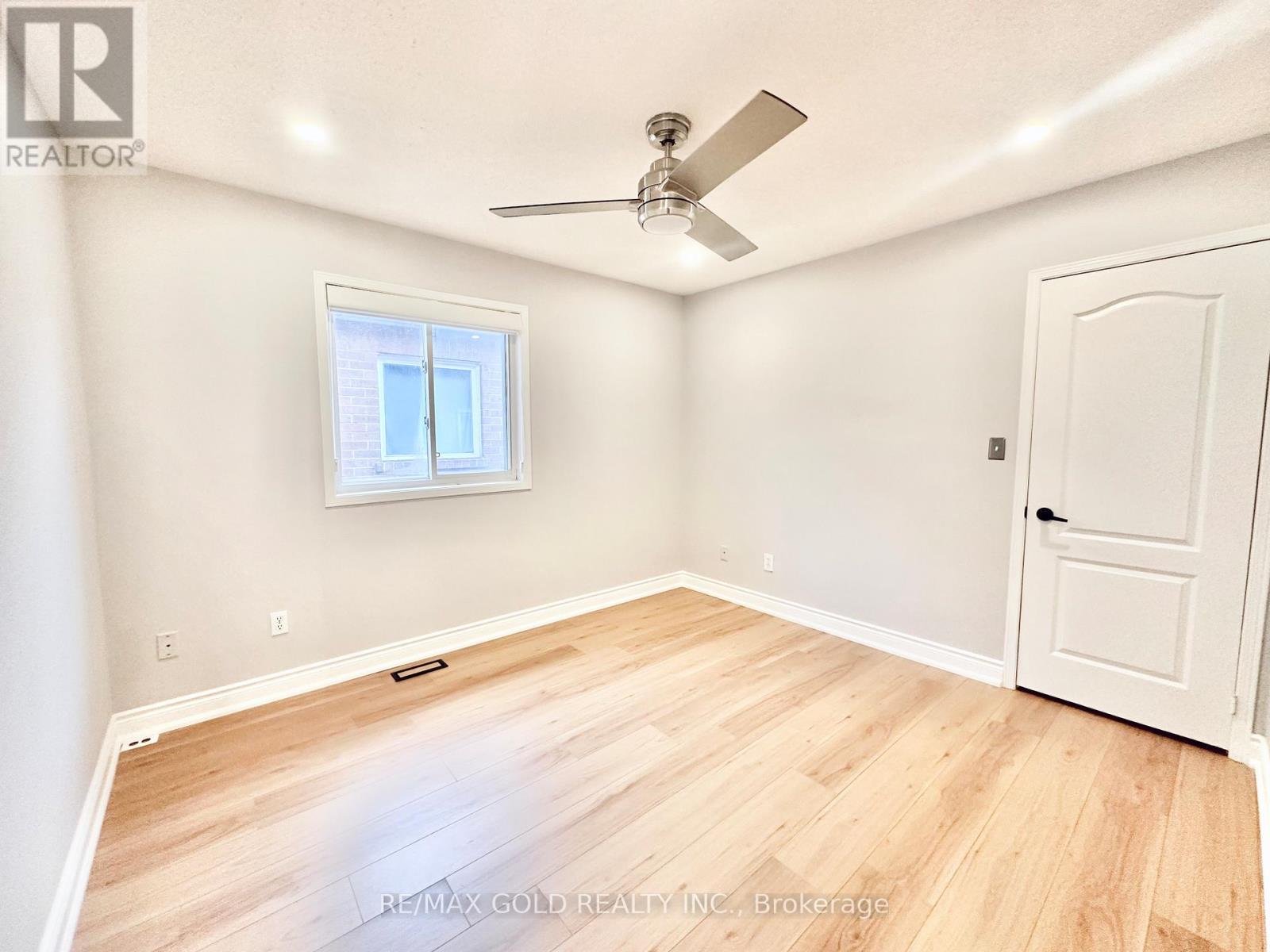 2293 Woodcrest Drive, Oakville (Wm Westmount), Ontario  L6M 4C5 - Photo 37 - W12824822