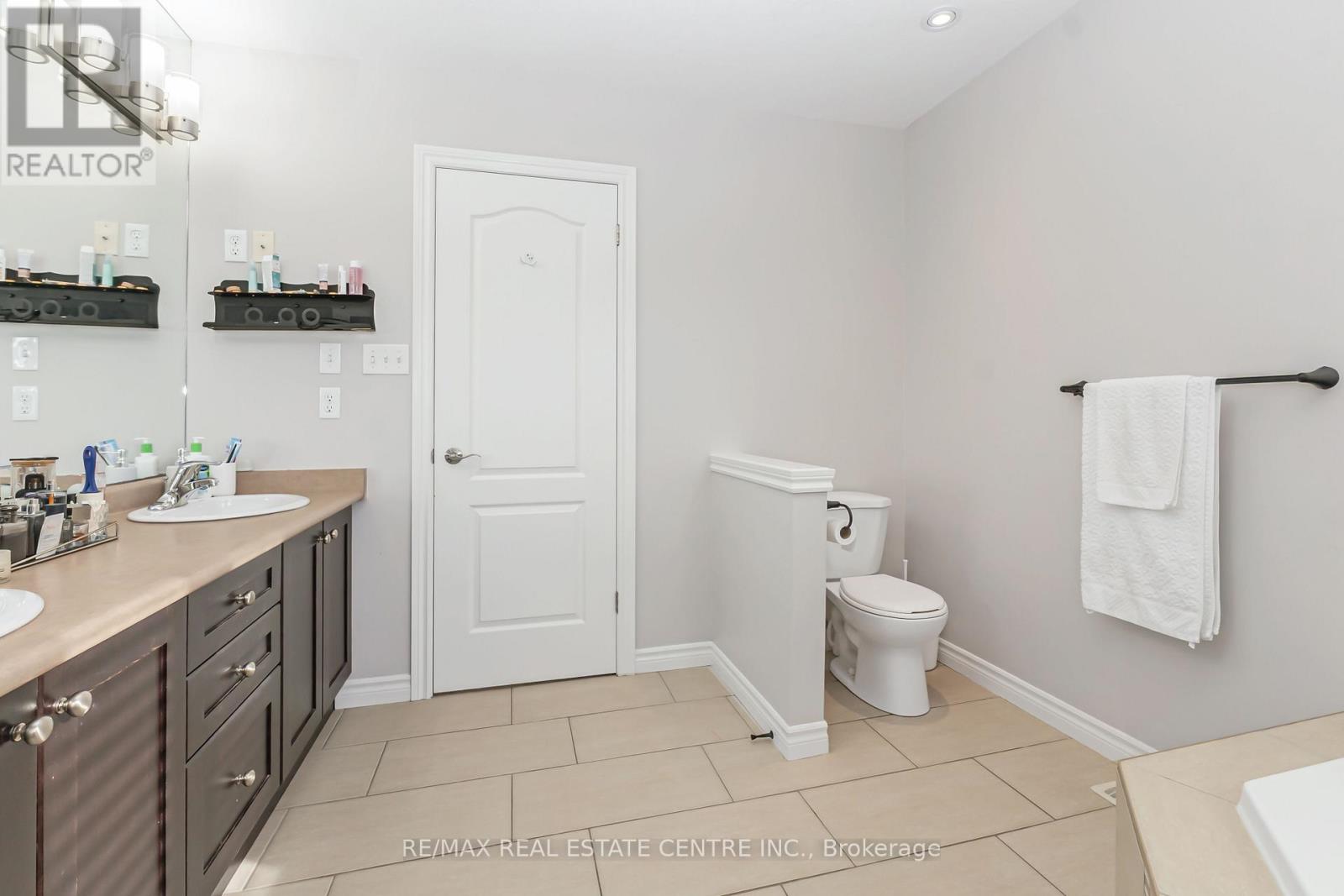 56 Smith's Creek Drive, Wilmot, Ontario  N3A 0B3 - Photo 26 - X12824722