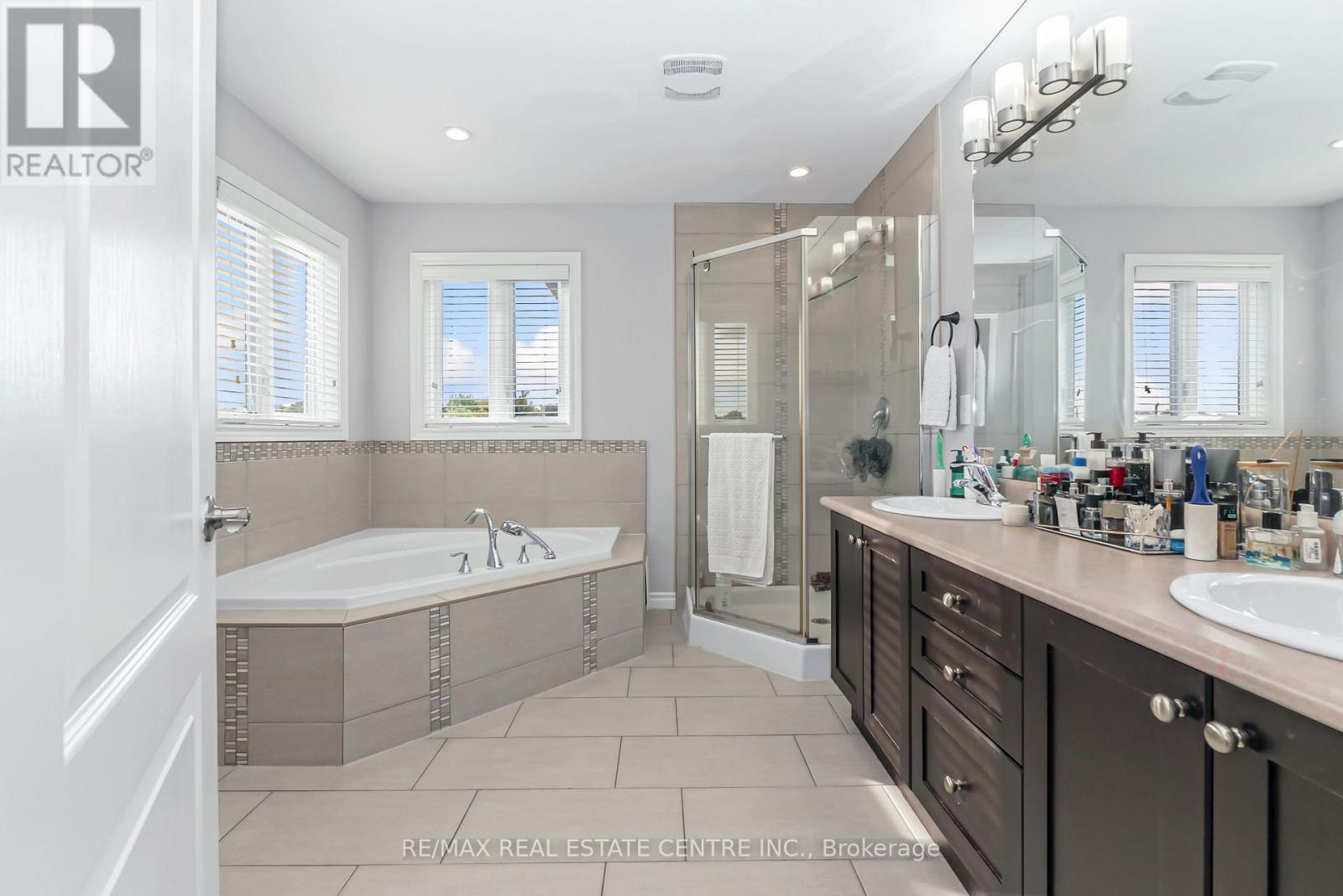 56 Smith's Creek Drive, Wilmot, Ontario  N3A 0B3 - Photo 27 - X12824722