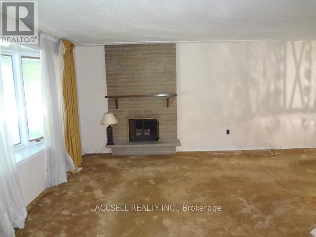 54 Sylvan Drive, North Dumfries, Ontario  N1R 5S5 - Photo 4 - X12824834