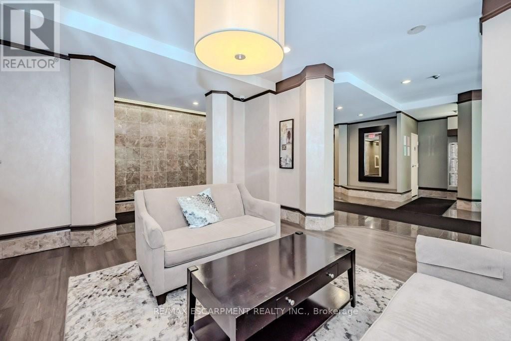 302 (B) - 67 Caroline Street, Hamilton, Ontario  L8P 3K6 - Photo 6 - X12824842