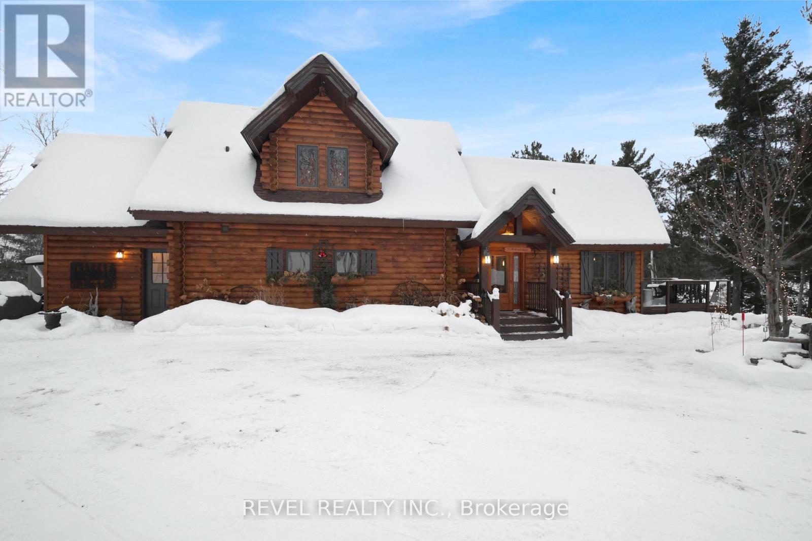 28 Beaver Pond Road, Elliot Lake, Ontario  P5A 2J7 - Photo 1 - X12824846