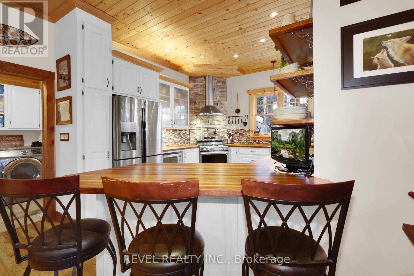 28 Beaver Pond Road, Elliot Lake, Ontario  P5A 2J7 - Photo 15 - X12824846