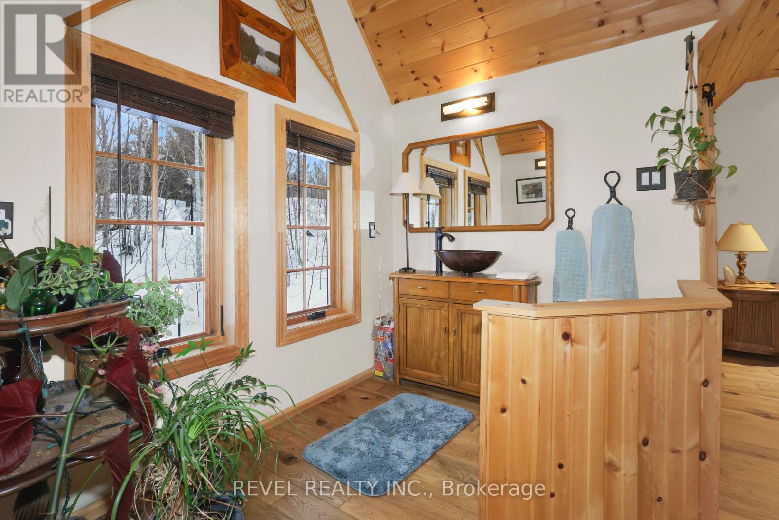 28 Beaver Pond Road, Elliot Lake, Ontario  P5A 2J7 - Photo 24 - X12824846