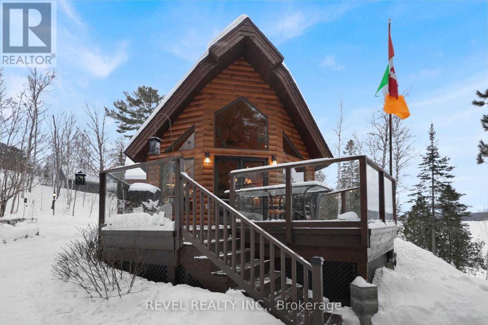 28 Beaver Pond Road, Elliot Lake, Ontario  P5A 2J7 - Photo 3 - X12824846