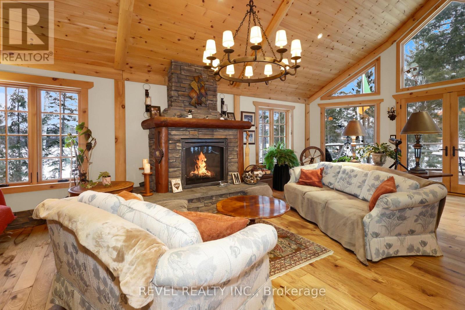 28 Beaver Pond Road, Elliot Lake, Ontario  P5A 2J7 - Photo 5 - X12824846