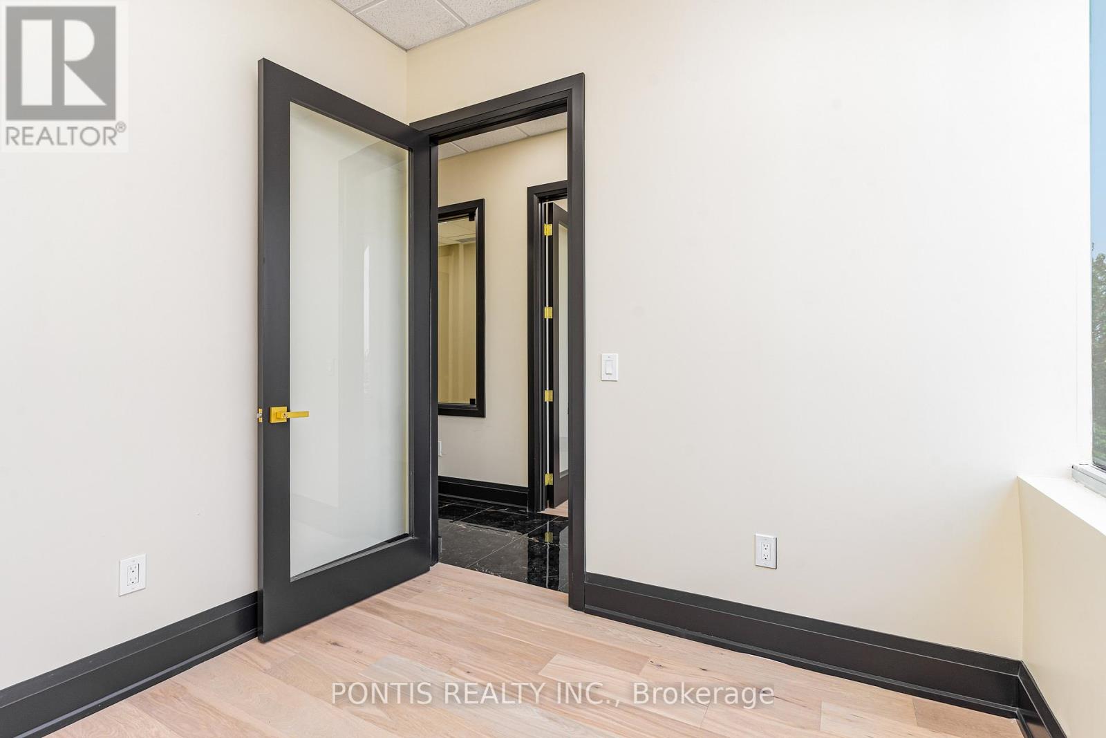 H211 - 460 Hespeler Road, Cambridge, Ontario  N1R 0E3 - Photo 21 - X12824860